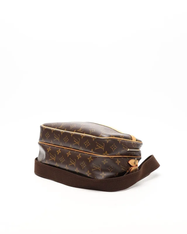 Louis Vuitton Monogram Reporter PM Bag in Coated canvas from A Retro Tale, photo 4 of 11