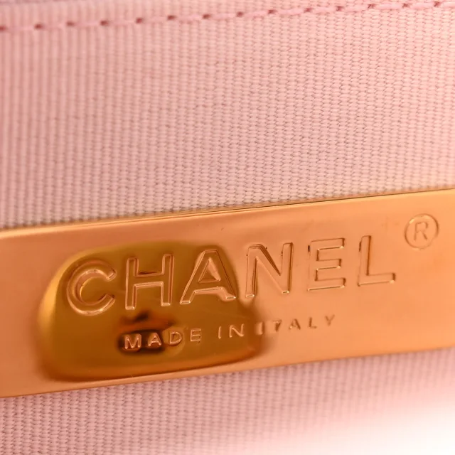 Quilted Large Chanel 19 Flap Light Pink in Pink Lambskin from FASHIONPHILE, photo 6 of 11