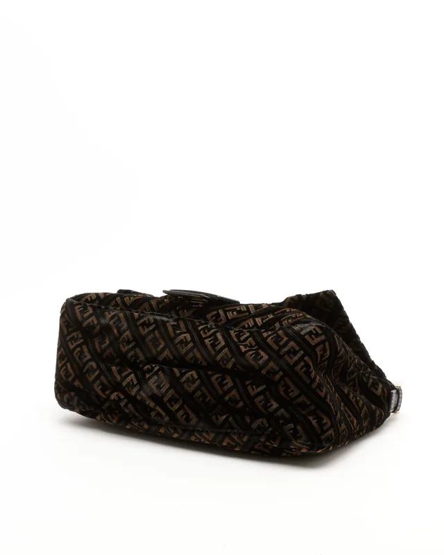 Fendi Velour Mama Bag in Patent leather from A Retro Tale, photo 4 of 9