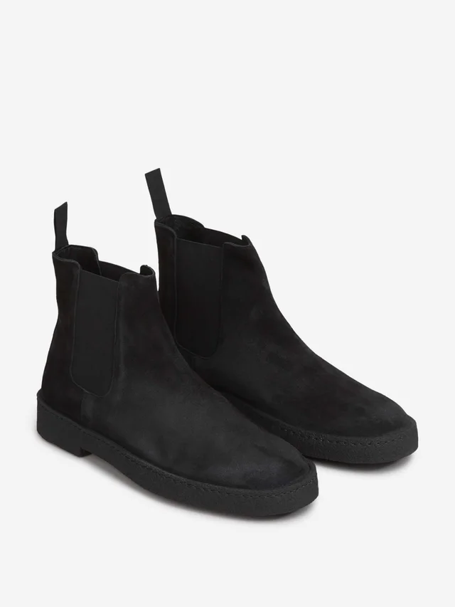 Common Projects Chelsea boots, photo 2 of 5 from SENSER