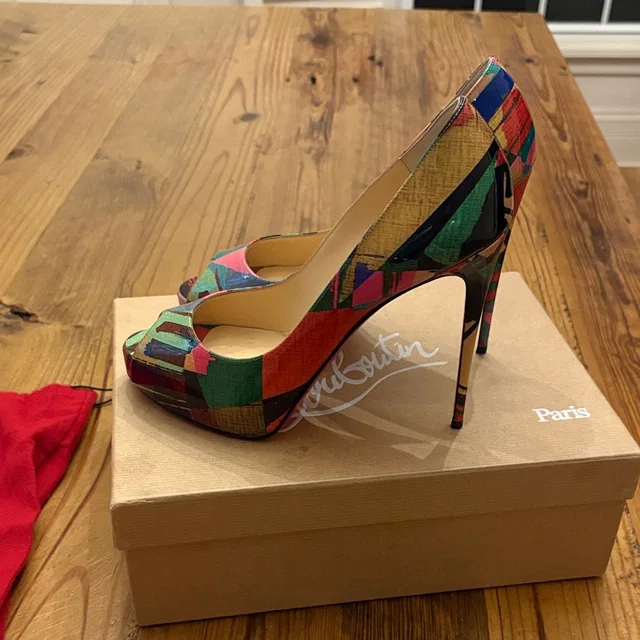 Christian Louboutin Very Prive 120 Patent in green|red Patent leather from Poshmark