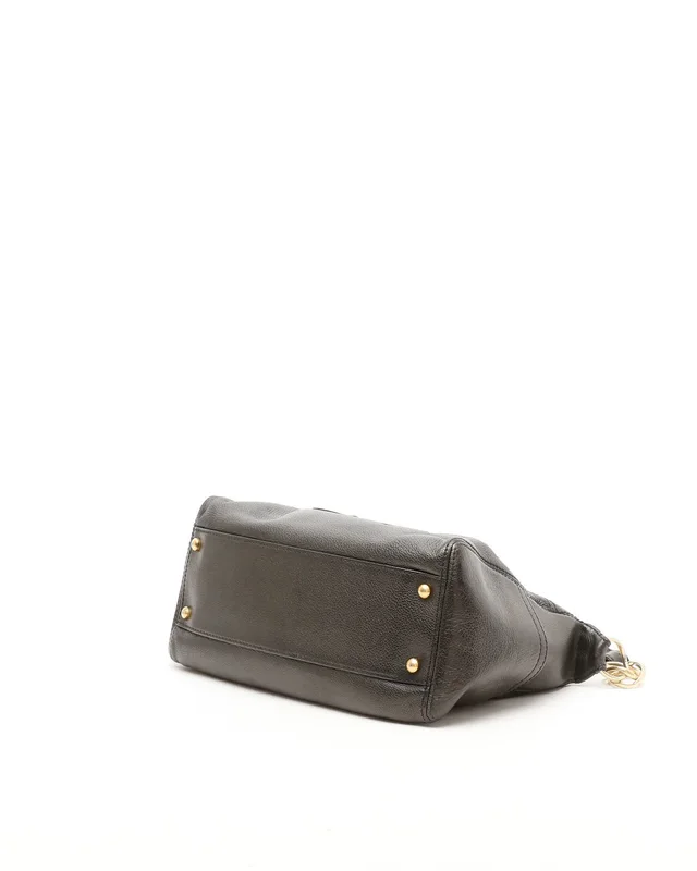 Chanel CC Hobo Bag in Caviar leather from A Retro Tale, photo 5 of 13