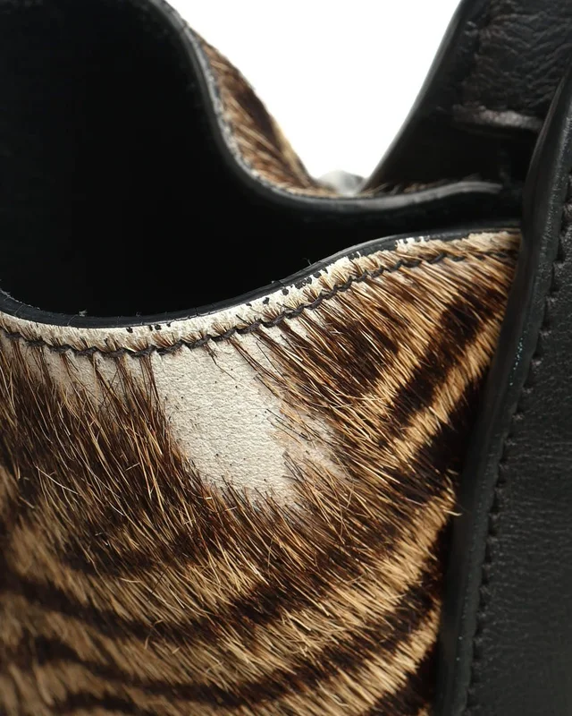 Saint Laurent Downtown Cabas Bag in Suede from A Retro Tale, photo 7 of 10