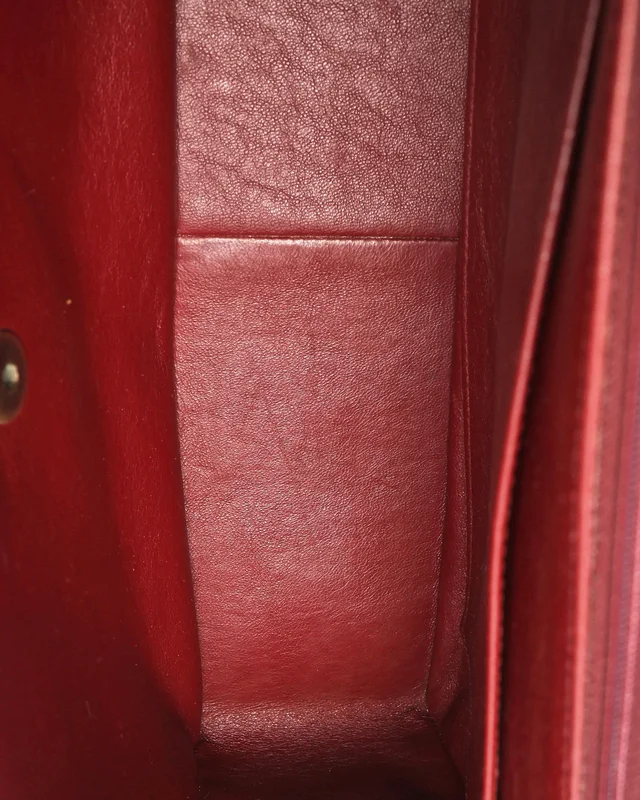 Chanel Classic Maxi Single Flap Bag in Leather from A Retro Tale, photo 8 of 10