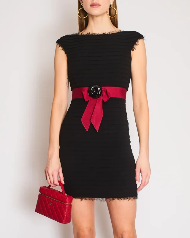 Chanel Black Wool Pleated Mini Dress with Red Sash Belt and Detachable Patent Leather Camellia Brooch… in Black Patent leather from Sellier, photo 2 of 5