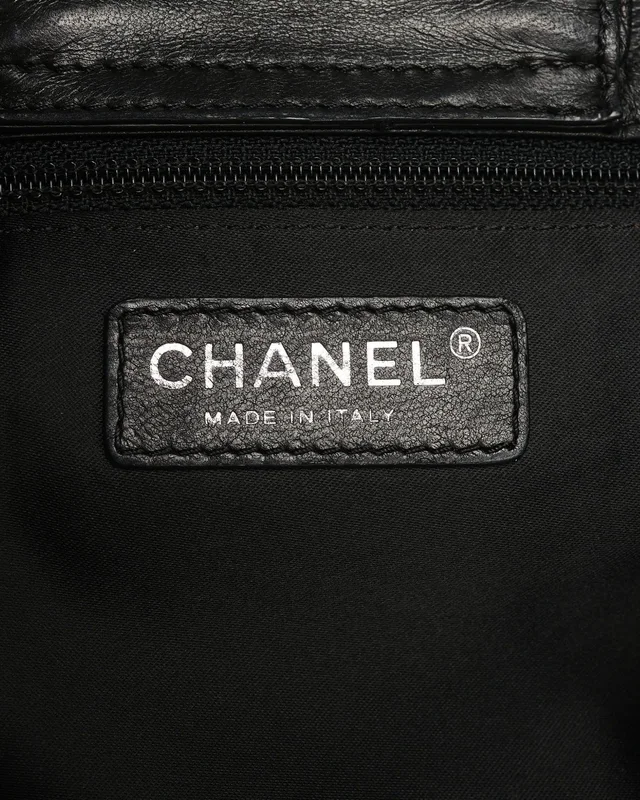 Chanel Tweed Patent Camellia Accordion Flap Bag in Patent leather from A Retro Tale, photo 9 of 12