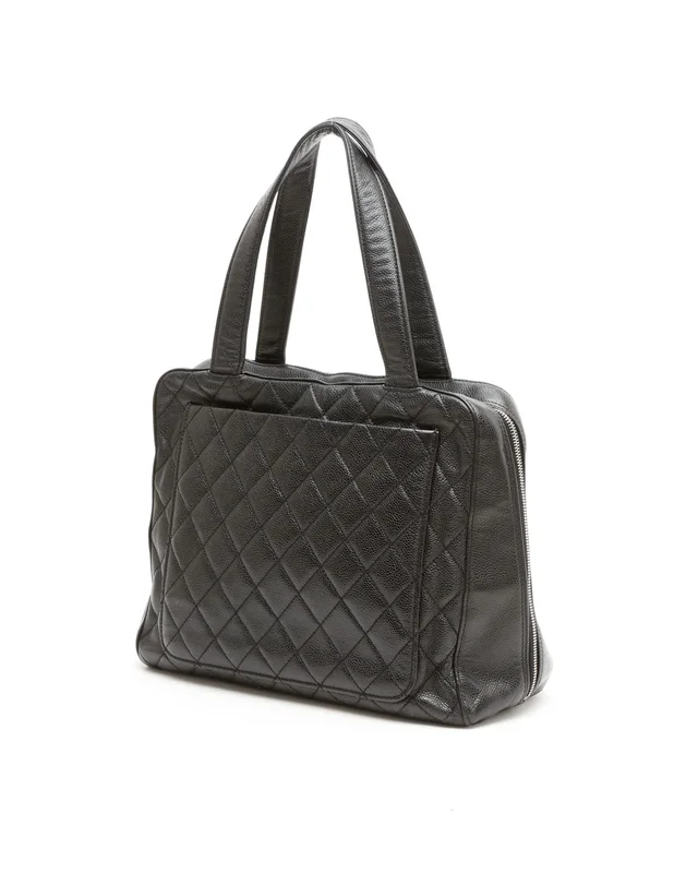 Chanel Vintage Caviar CC Zip Around Bowler Bag in Caviar leather from A Retro Tale, photo 3 of 11