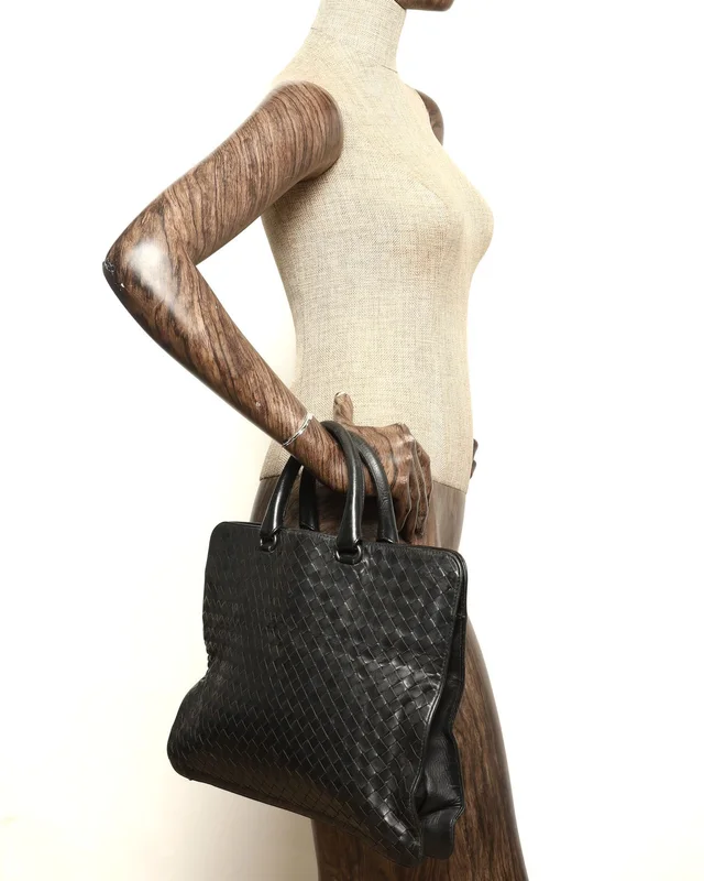Bottega Veneta Intrecciato Business Bag in Woven leather from A Retro Tale, photo 8 of 8