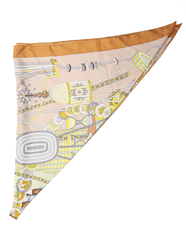 Hermès Objets de Curiosité Triangle Silk Scarf in Silk from A Retro Tale, photo 2 of 4