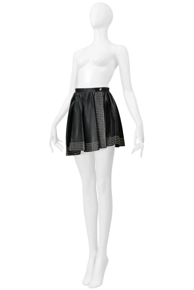 Alaïa Black Leather Mini Skirt With Grommets 2014 in Black Leather from Resurrection Vintage, photo 6 of 8