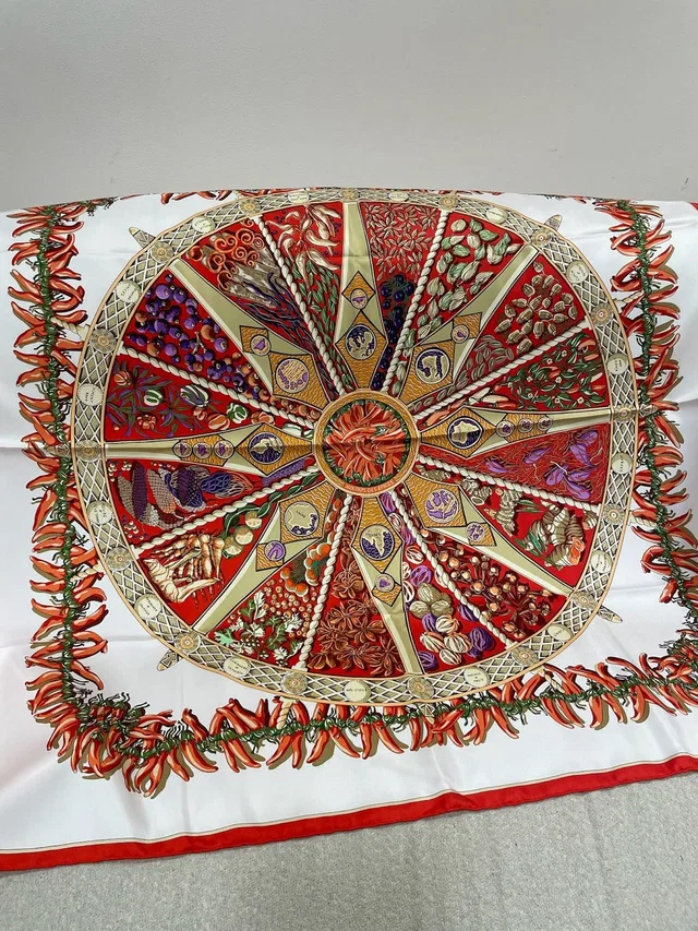 Hermès 90* Silk Scarf in Silk from Luxury Promise