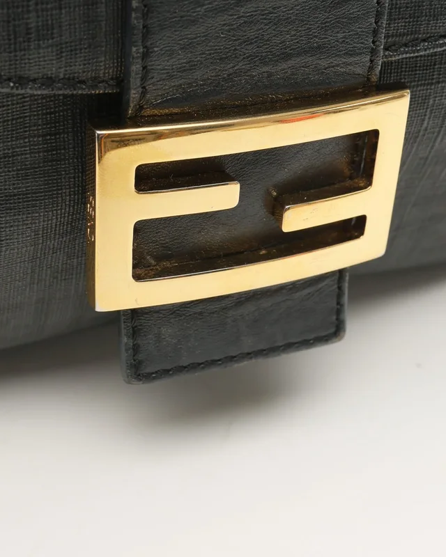 Fendi Zucchino Mama Baguette Bag in Canvas from A Retro Tale, photo 6 of 11