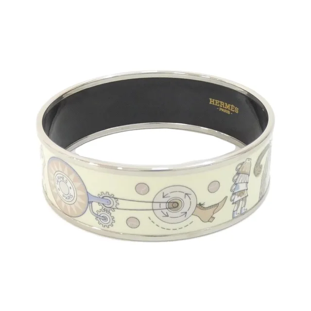 Hermès エルメス バングル in CREME(クレーム) / PALLADIUM(SILVER)/パラジウム(シルバー)金具 内周x幅: 19.5cmx2cm from KOMEHYO