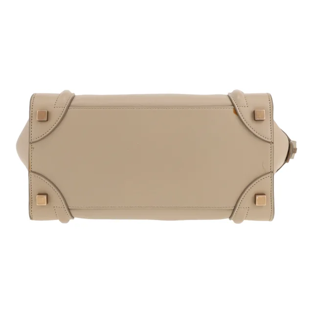 Celine Luggage tote bag in beige leather in Beige Leather from Collector Square, photo 3 of 3