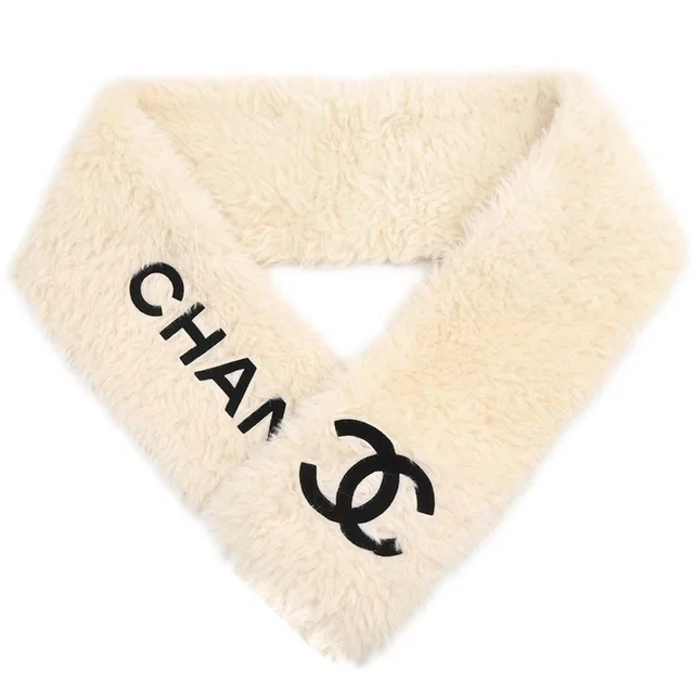 Chanel Fur Scarf Shawl White Small Good in White from AMORE Vintage Tokyo
