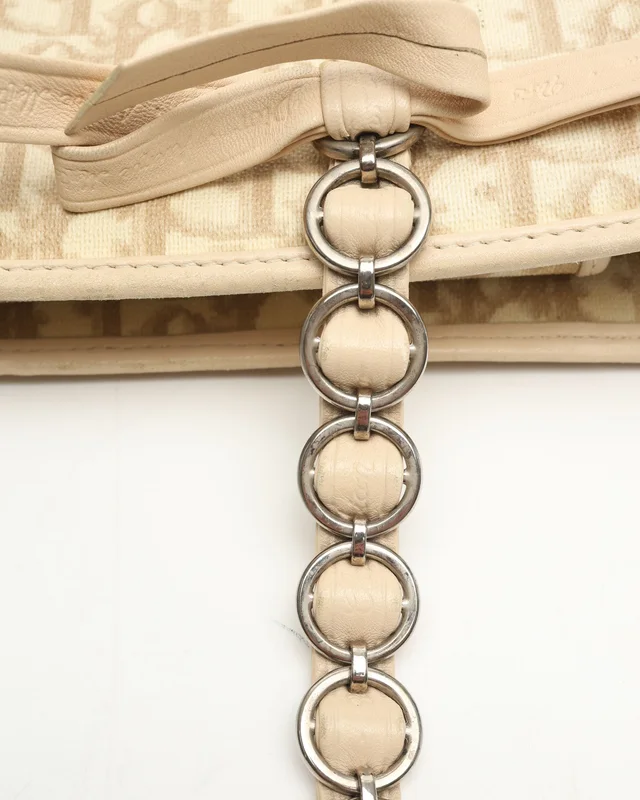 Dior Trotter Romantique Bag in Canvas from A Retro Tale, photo 6 of 9
