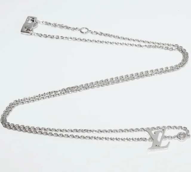 Idylle Blossom LV K18WG Pendant Necklace in Silver 18K White Gold from LuxUness, photo 2 of 3