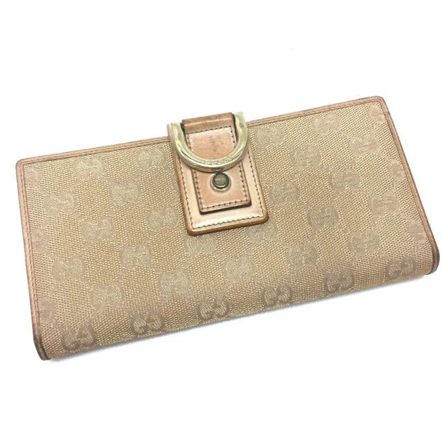 Gucci D-ring in Canvas from The Brand Collector