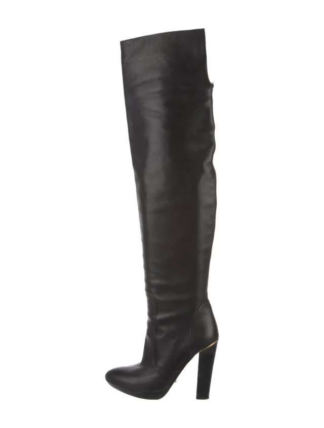 Tom Ford Leather Boots in black Leather from The RealReal