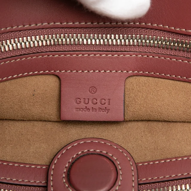 Beige Gucci GG Supreme Blooms Convertible Tote Satchel in Beige Coated canvas from Designer Revival, photo 2 of 2