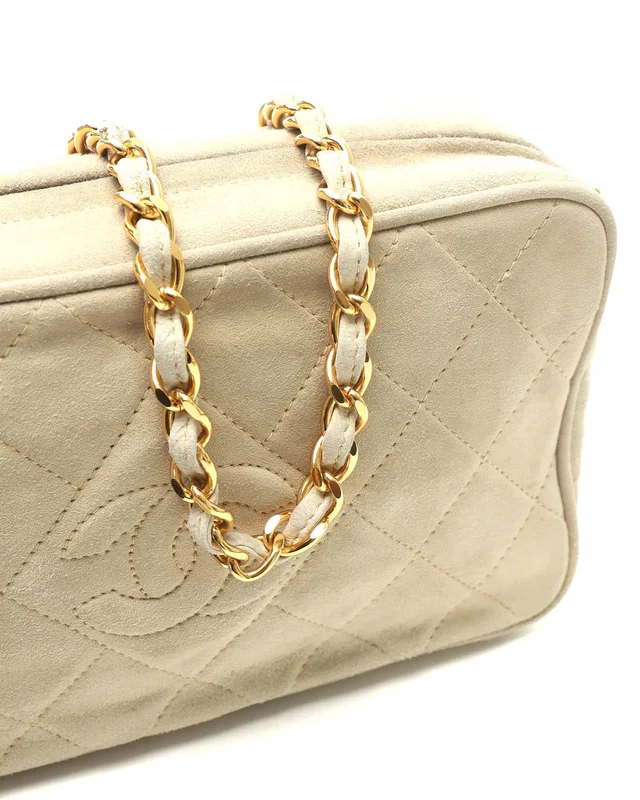 Chanel CC Tassel Camera Bag in Suede from A Retro Tale, photo 8 of 13