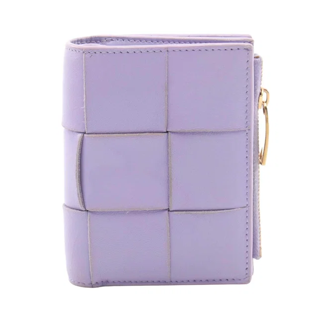 Bottega Veneta Small Cassette Leather Wallet in Leather from LuxUness