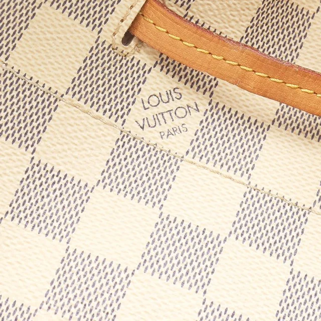 Louis Vuitton Damier Azur Girolata Tote Bag in Canvas from A Retro Tale, photo 7 of 12