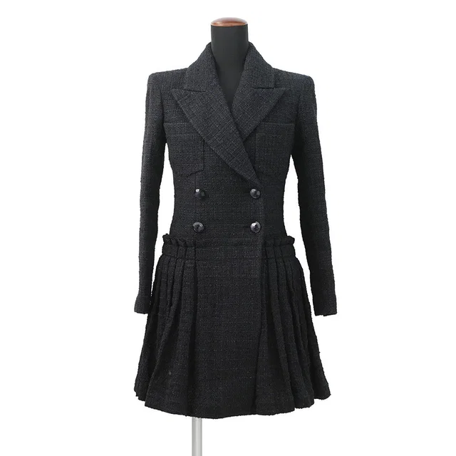 Chanel Tweed Double-Breasted Coat Size 34 Black/NavyP64017 Cotton49% Polyamide31% Acryl20% in Black Tweed from GALLERY RARE