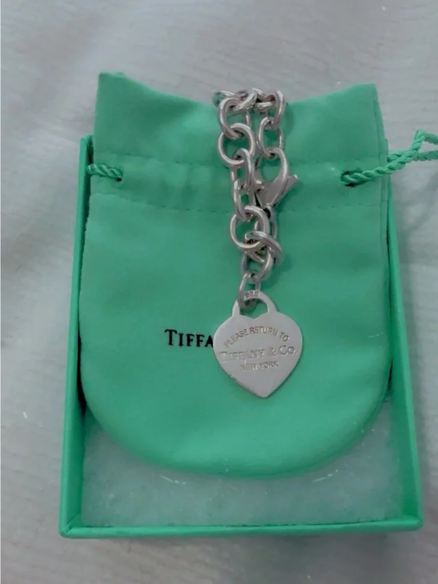 Silver Heart Tag Charm Bracelet With Tiffany Blue Pouch in green|silver|gray from Poshmark