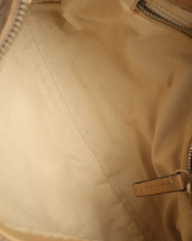 Chloé Paddington Crossbody Bag in Caviar leather from A Retro Tale, photo 9 of 10