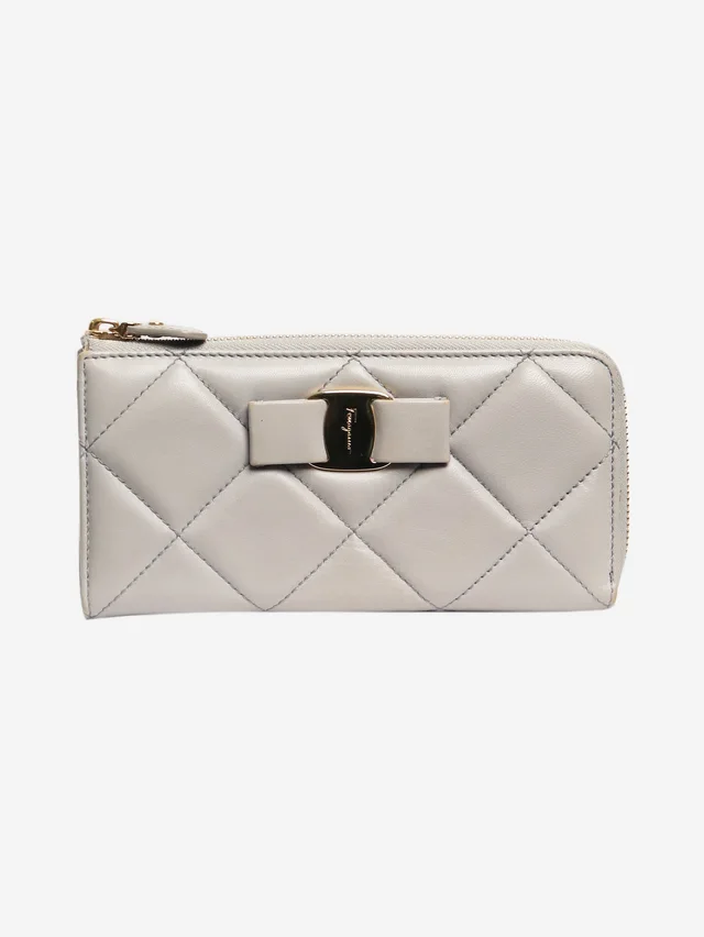 Ferragamo Grey leather quilted wallet in Grey Leather from Sign of the Times