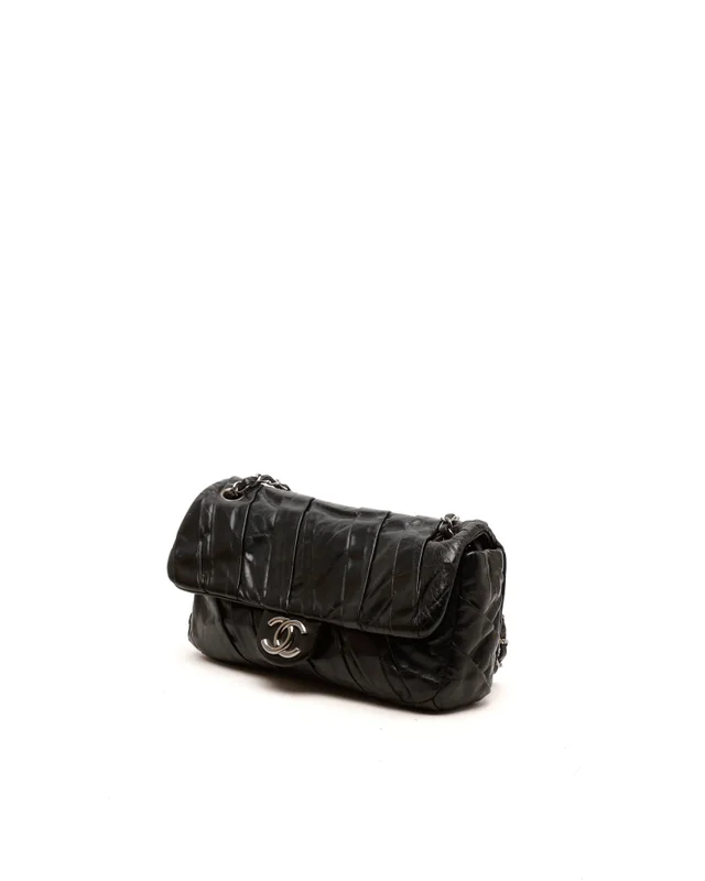 Chanel Twisted Flap Bag in Calfskin from A Retro Tale, photo 2 of 2