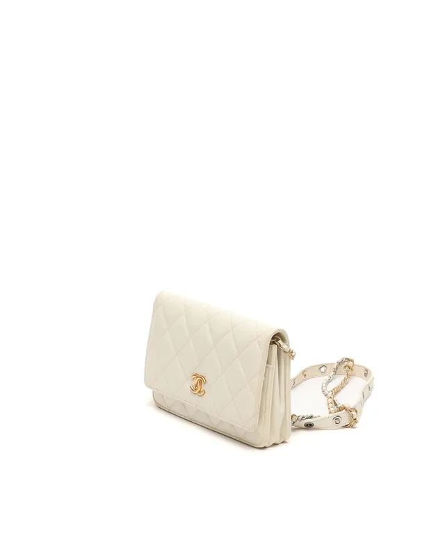Chanel Wallet on Chain Bag in Patent leather from A Retro Tale, photo 2 of 11