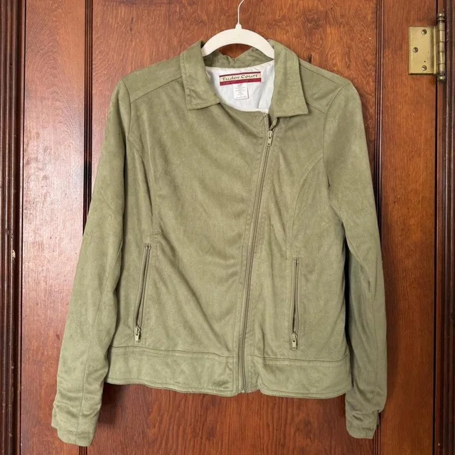 Tudor Women's Jacket - Green/Khaki in gold|neutral|green from Depop