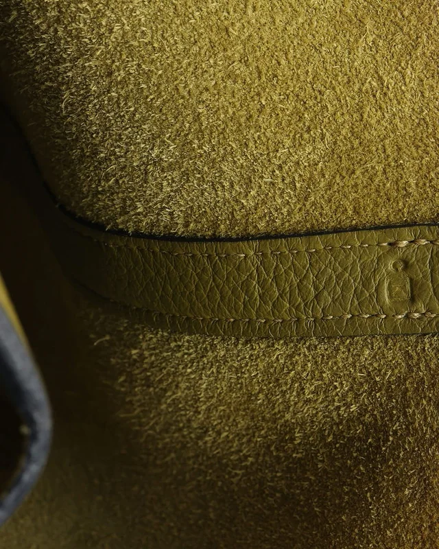 Hermès Clemence Picotin Lock 22 Bag in Clemence leather from A Retro Tale, photo 7 of 9