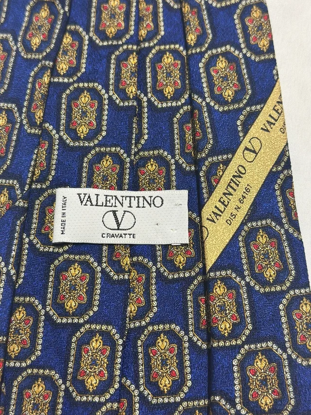 Valentino Garavani Vintage Cravatte Silk Tie Made in blue Silk from Poshmark, photo 1 of 1