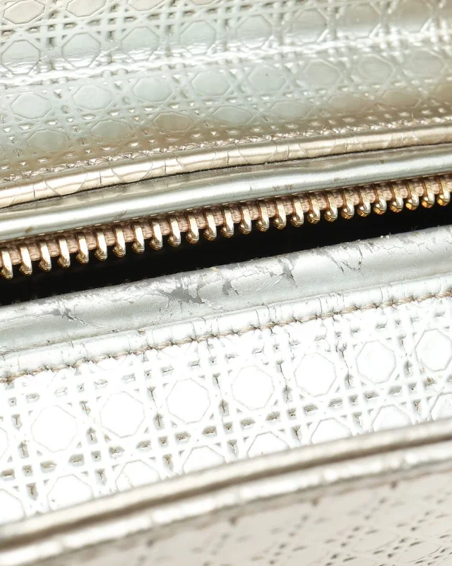 Medium Cannage Lady Dior Bag in Leather from A Retro Tale, photo 10 of 13