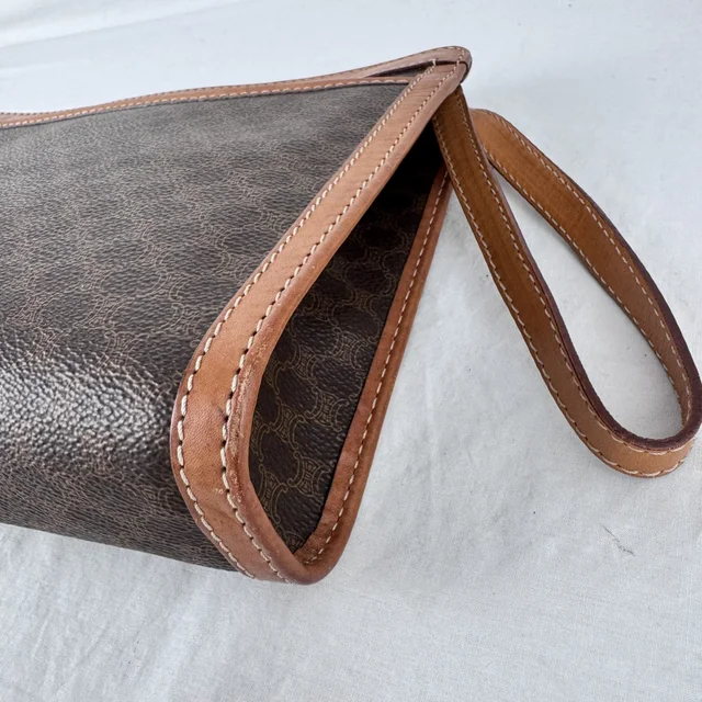 Celine Vintage Triomphe Macadam Toiletry Pouch 27 in coated canvas, Leather, Metal from Reowned, photo 7 of 8