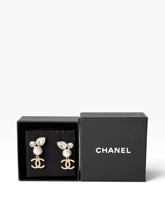 Chanel 22C Drop Pearl Earrings in Box from Luxury Promise