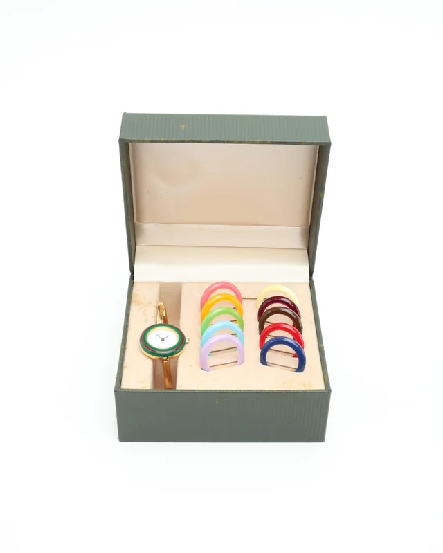 Gucci Change Bezel 26mm Watch from A Retro Tale, photo 2 of 8