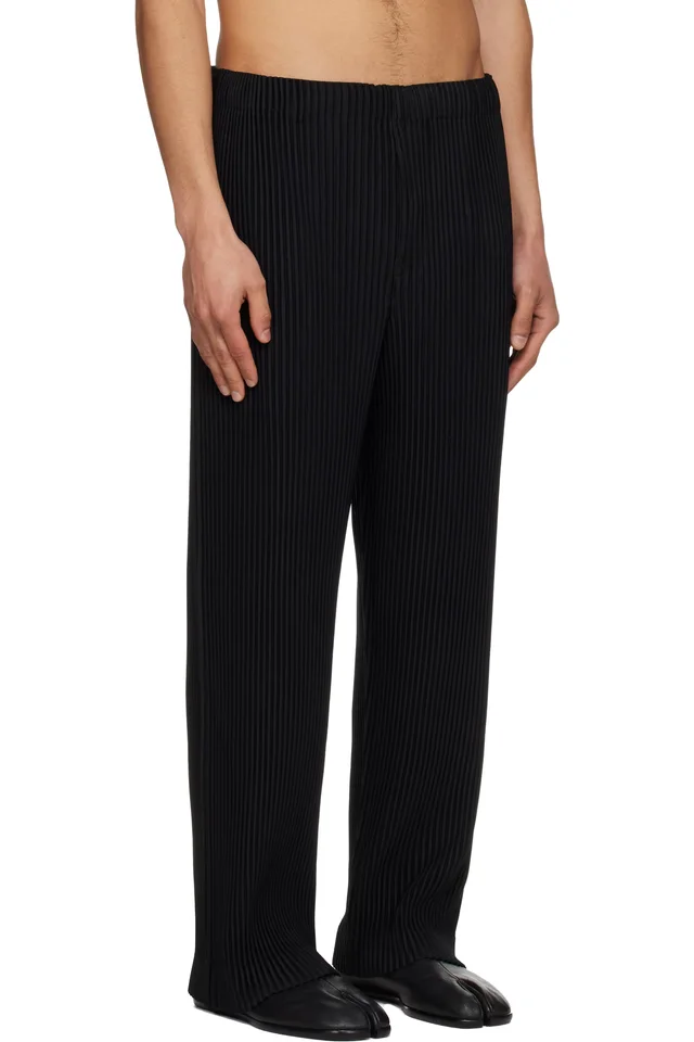 HOMME PLISSÉ ISSEY MIYAKE Black Color Pleats 1 Trousers, photo 2 of 4 from SSENSE