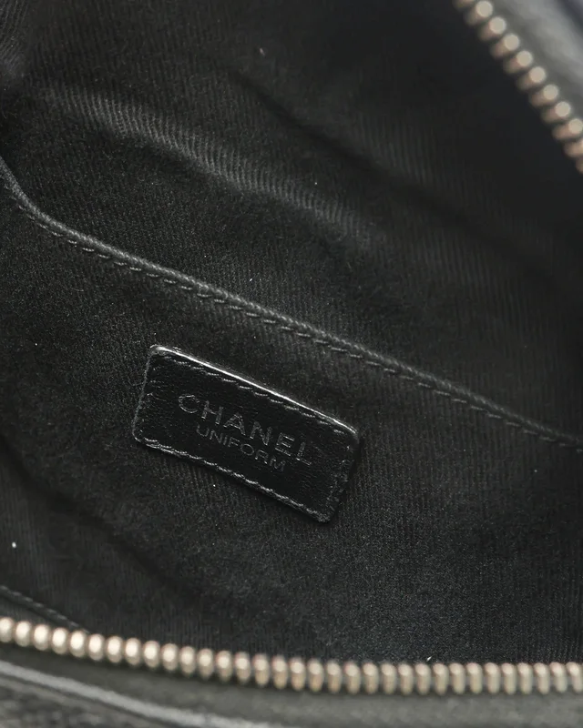 Chanel Caviar Waist Belt Bag in Caviar leather from A Retro Tale, photo 9 of 12