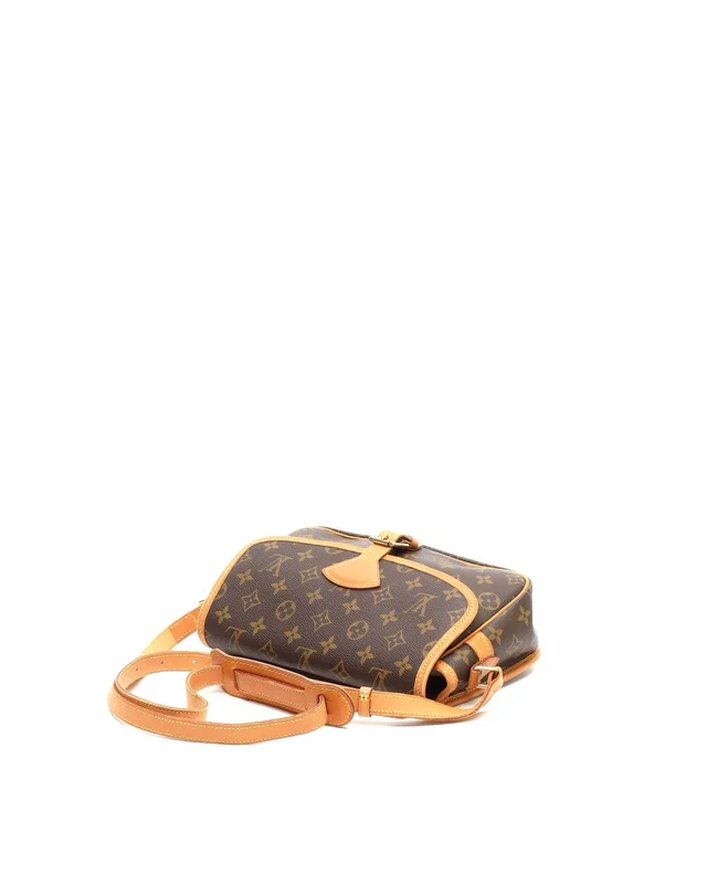 Louis Vuitton Monogram Sologne Bag in Coated canvas from A Retro Tale, photo 4 of 8