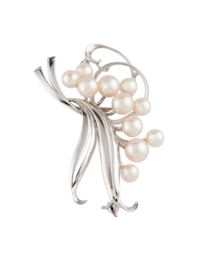 Mikimoto Pearl Brooch Pin in multicolor from The RealReal