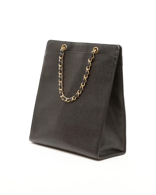 Chanel CC Caviar Tote Bag in Caviar leather from A Retro Tale, photo 3 of 11