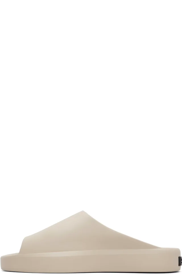Fear of God ESSENTIALS Beige Essentials Los Feliz Slides, photo 3 of 5 from SSENSE