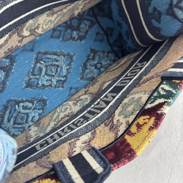 Dior Paisley Medium Book Tote Bag in Canvas, Embroidered, Fabric from Reowned, photo 12 of 12