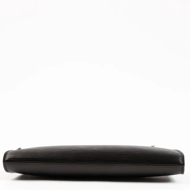 Louis Vuitton Epi Leather Pochette Accessoires in Black Leather from Labellov, photo 4 of 7