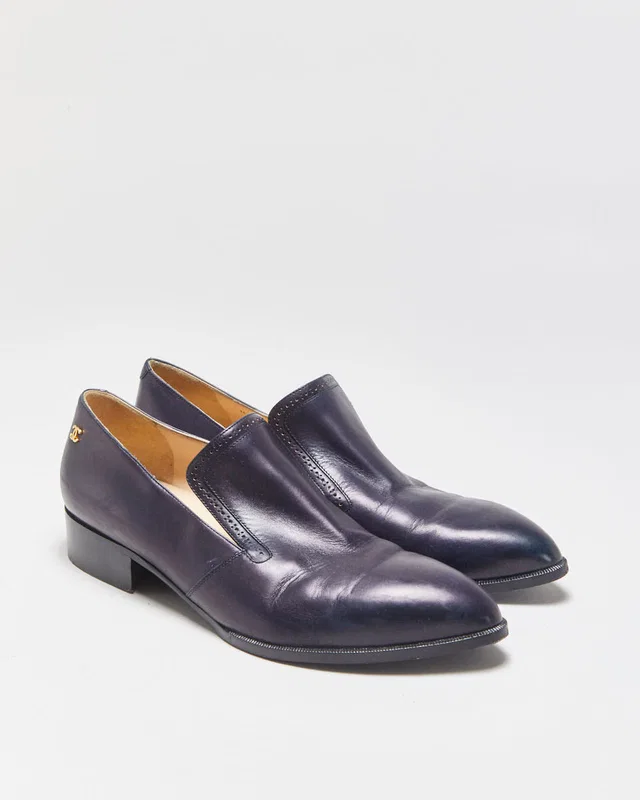 Chanel Navy Leather Pointed Toe Heeled Loafers - UK7 in Navy Leather from Rokit Vintage