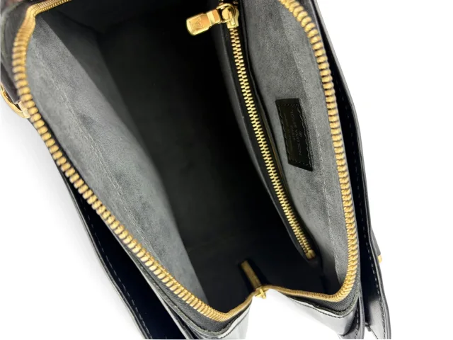 Louis Vuitton Vintage Black Epi Pont Neuf in Black Leather from Season 2 Consign, photo 10 of 10